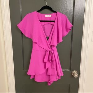 DO+BE | fuchsia fluttery romper